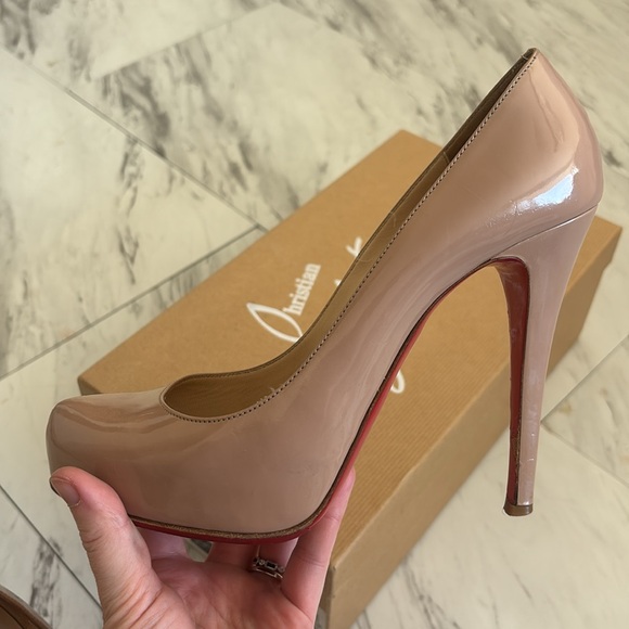 Authentic Nude Loubs❤️🤌🏼🔥 - Picture 11 of 12